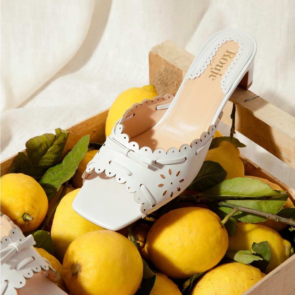 Rouje Maude White Scalloped Leather Kitten Heel Women's Mules
